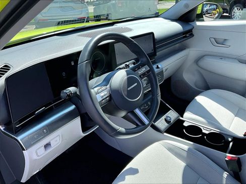 Used 2024 Hyundai Kona SEL image 8