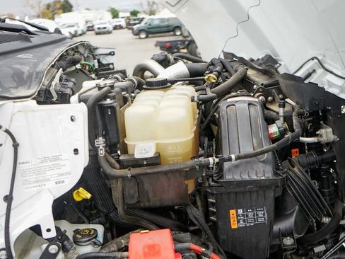 Used 2019 Ford F750 2WD Regular Cab Super Duty image 27