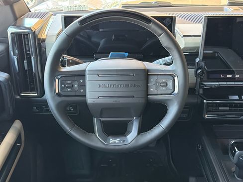 New 2026 GMC Hummer EV 4x4 Crew Cab image 14