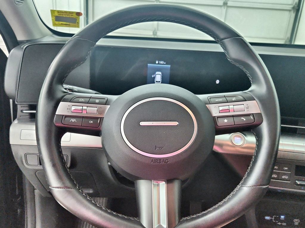 Used 2025 Hyundai Kona SEL AWD/4WD image 24