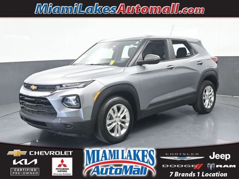 Used 2023 Chevrolet TrailBlazer LS FWD image 1