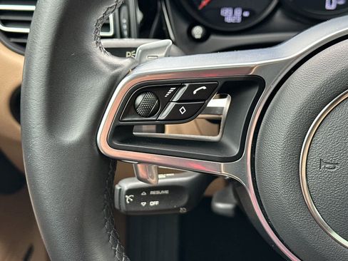 Certified 2020 Porsche Macan S AWD/4WD image 27