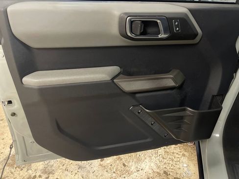 Used 2021 Ford Bronco Badlands AWD/4WD image 15
