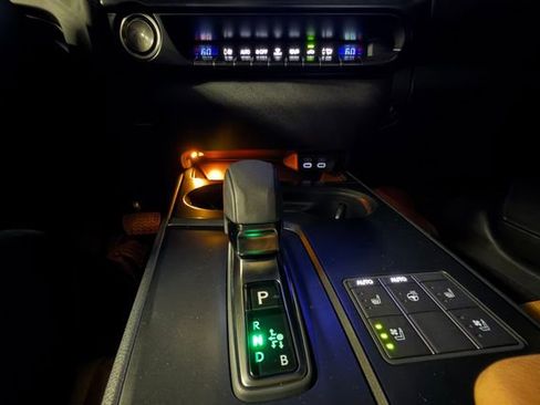 New 2026 Lexus UX 300h AWD image 13
