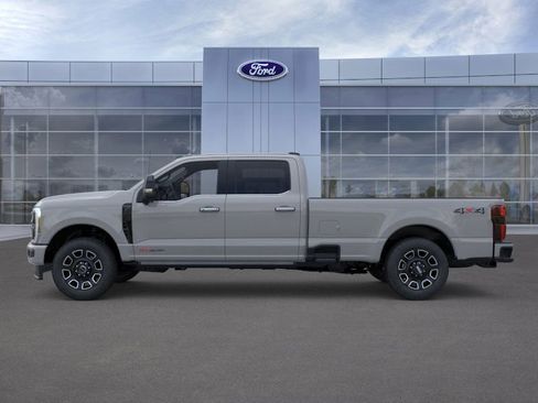 New 2025 Ford F250 Platinum image 3