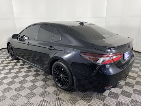 Used 2021 Toyota Camry SE AWD/4WD image 7