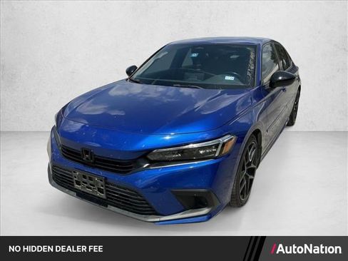 Used 2023 Honda Civic Sport image 1