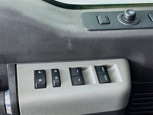 Used 2015 Ford F350 Lariat w/ Lariat Ultimate Package image 18