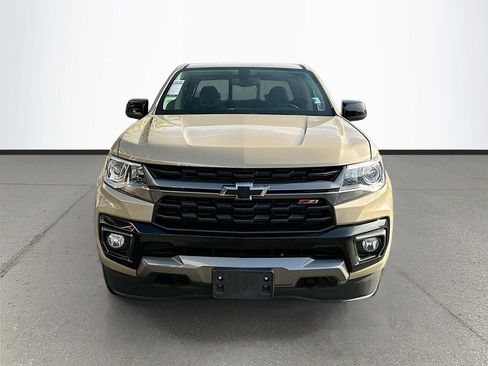 Used 2022 Chevrolet Colorado Z71 image 2