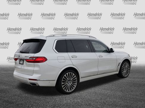 Used 2021 BMW X7 xDrive40i w/ Premium Package image 9
