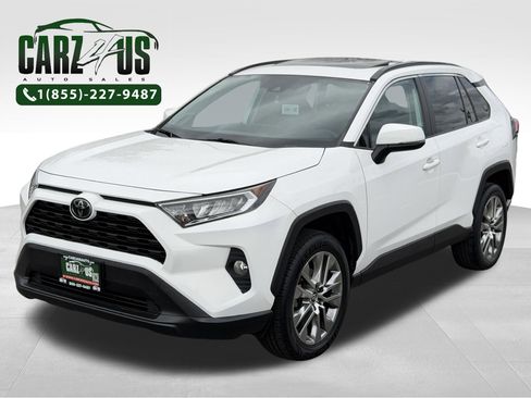 Used 2019 Toyota RAV4 XLE Premium w/ Cold Weather Package AWD/4WD image 1