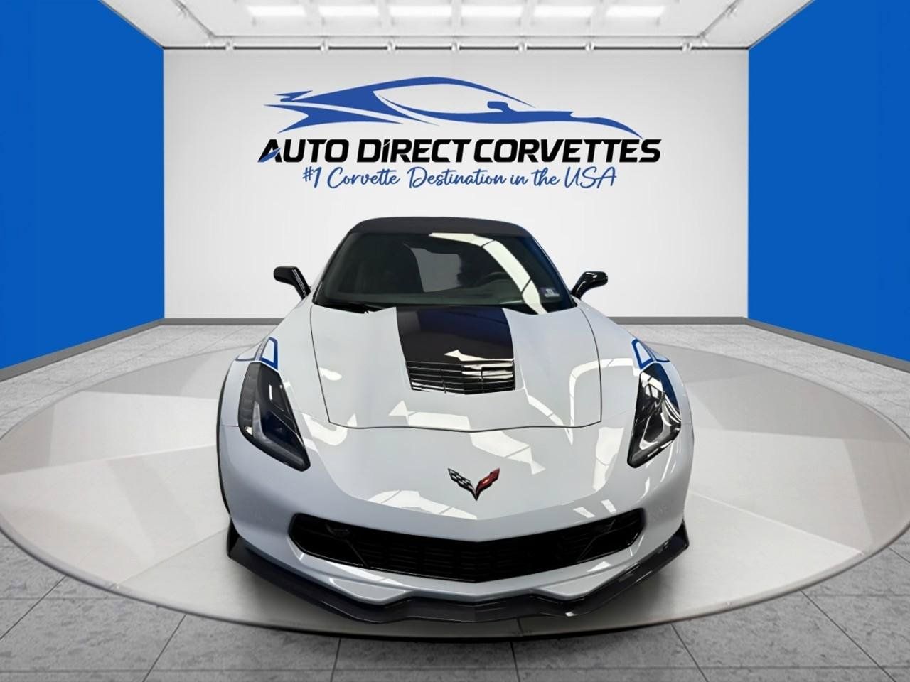 Used 2018 Chevrolet Corvette Grand Sport w/ Carbon 65 Edition RWD image 28