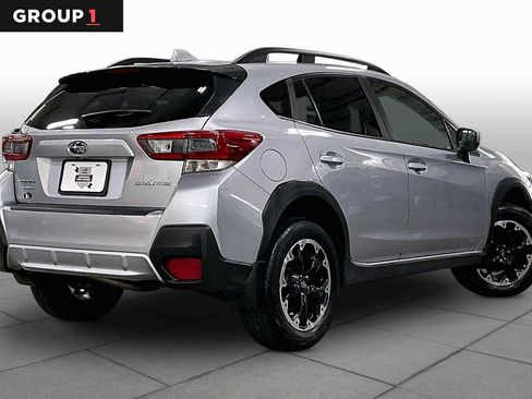 Used 2022 Subaru Crosstrek 2.0i Premium w/ Moonroof Package AWD/4WD image 12