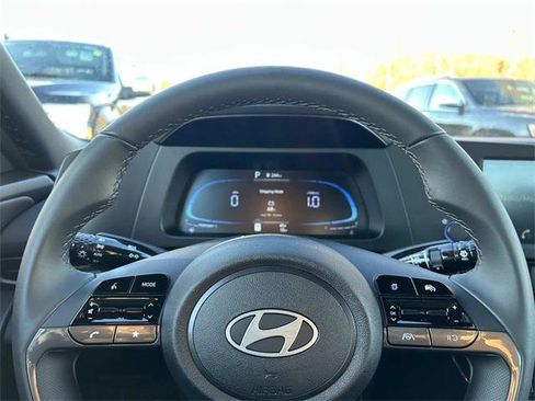 New 2026 Hyundai Elantra Sport image 7