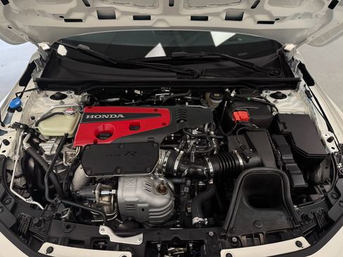 Used 2025 Honda Civic Type R image 36