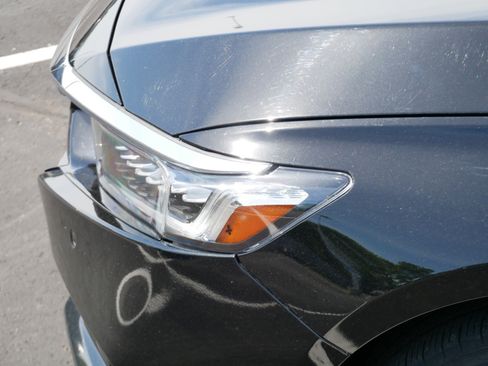 Used 2021 Honda Accord EX-L image 16
