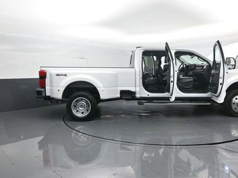 New 2026 Ford F450 Lariat image 42
