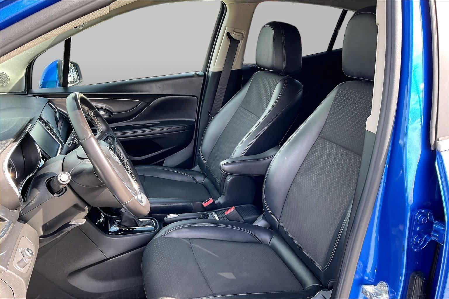 Used 2018 Buick Encore Preferred AWD/4WD image 7