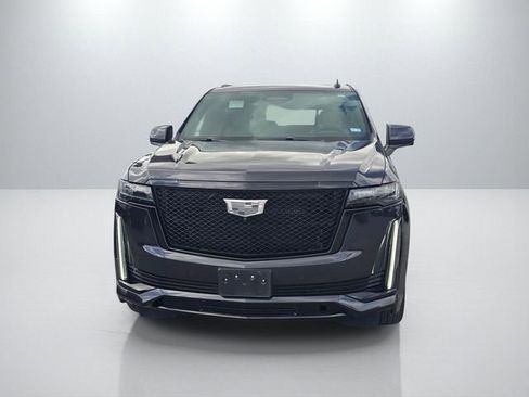 Used 2023 Cadillac Escalade Sport w/ LPO, ONYX Package RWD image 2