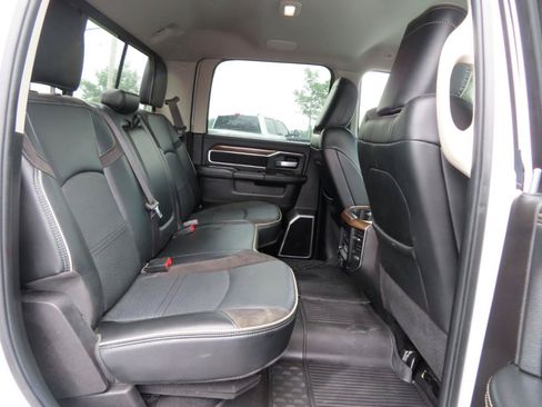 Used 2024 RAM 2500 Laramie AWD/4WD image 48