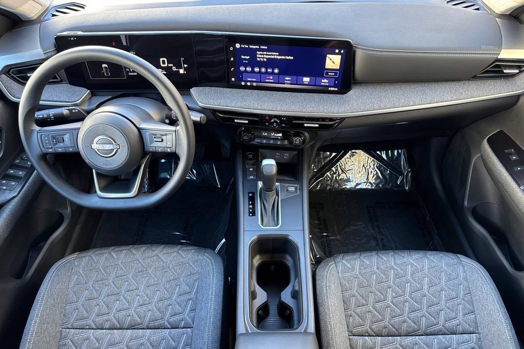 Used 2026 Nissan Kicks SV FWD image 12