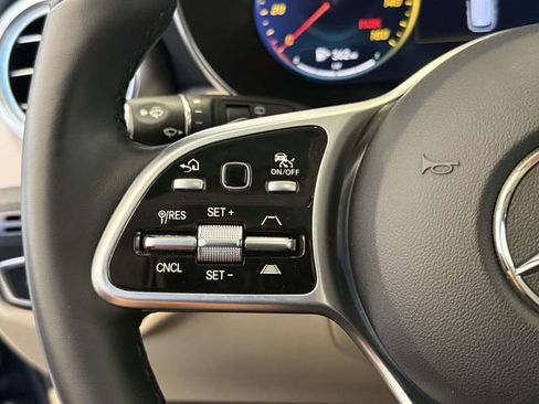Used 2022 Mercedes-Benz GLC 300 4MATIC image 31