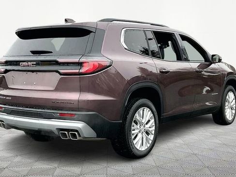 Used 2024 GMC Acadia Elevation w/ Luxury Package image 5