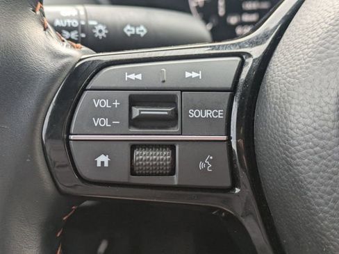 Used 2025 Honda HR-V Sport image 14