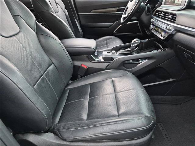 Used 2022 Kia Telluride EX w/ EX Premium Package AWD/4WD image 19