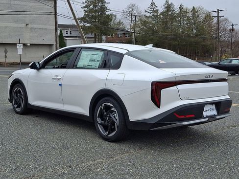 New 2026 Kia K4 GT-Line Turbo FWD image 3