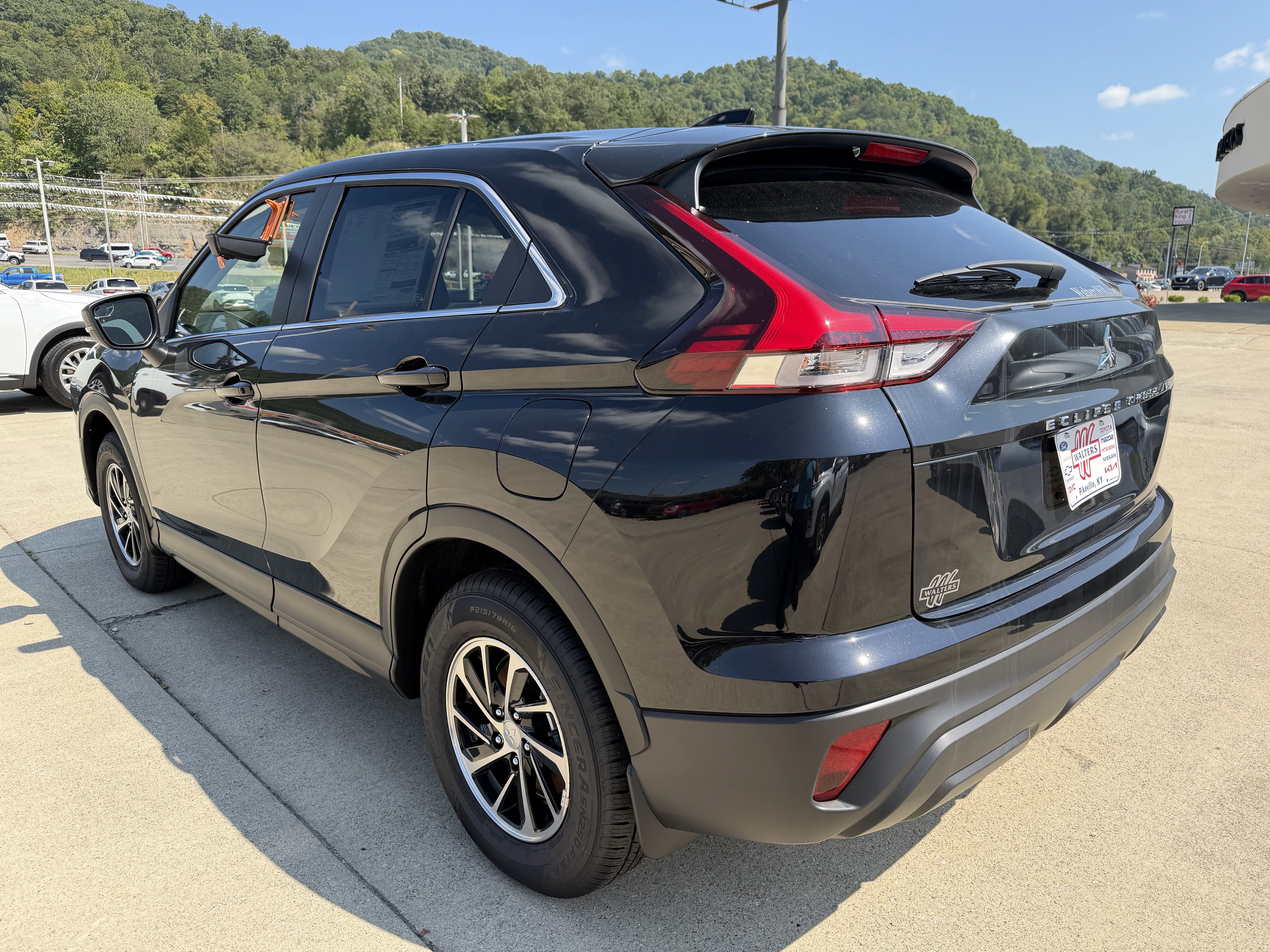 New 2026 Mitsubishi Eclipse Cross ES AWD/4WD image 5