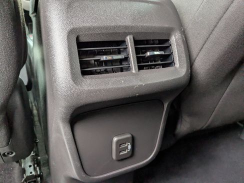 Used 2020 Chevrolet Equinox LT image 14