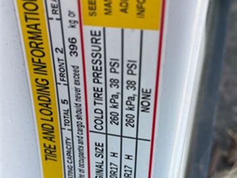 Used 2018 Chevrolet Bolt LT image 21