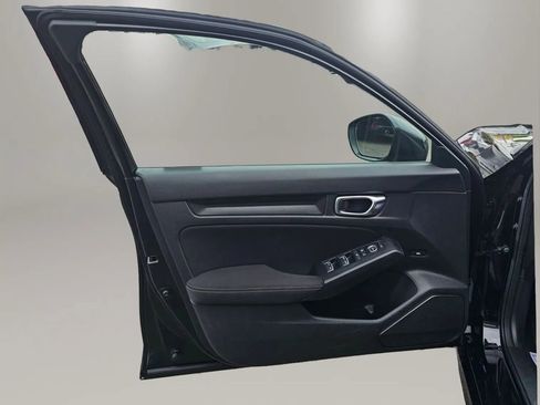 Used 2023 Honda Civic LX image 11