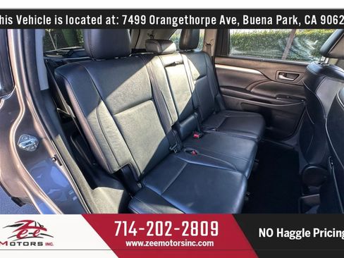 Used 2016 Toyota Highlander XLE AWD/4WD image 22