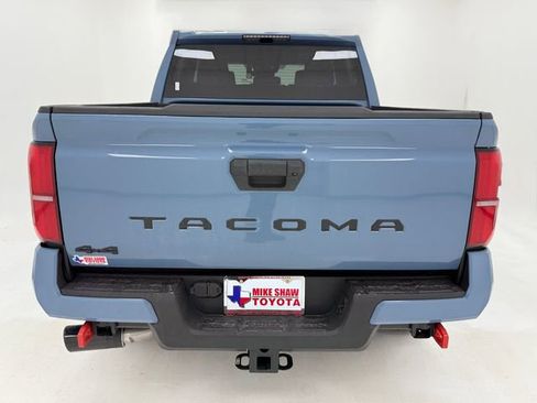 New 2026 Toyota Tacoma TRD Off-Road AWD/4WD image 39