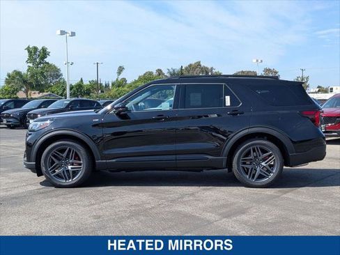 New 2026 Ford Explorer ST-Line image 2