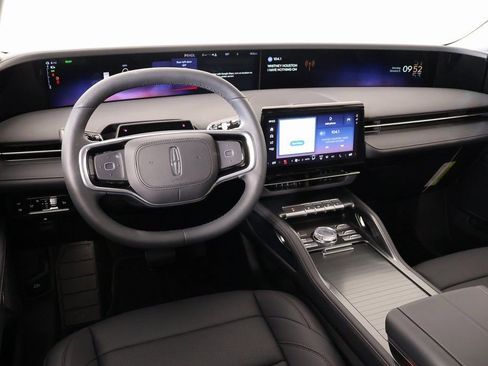 New 2026 Lincoln Nautilus Premier w/ Jet Appearance Package AWD/4WD image 2