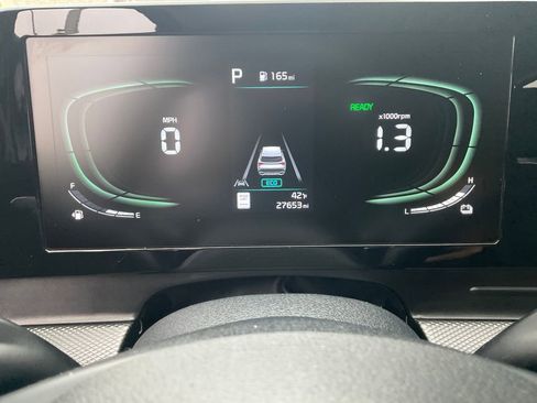 Certified 2023 Kia Sportage LX image 11