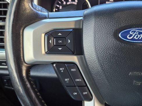Used 2021 Ford F250 Lariat w/ Lariat Ultimate Package AWD/4WD image 21