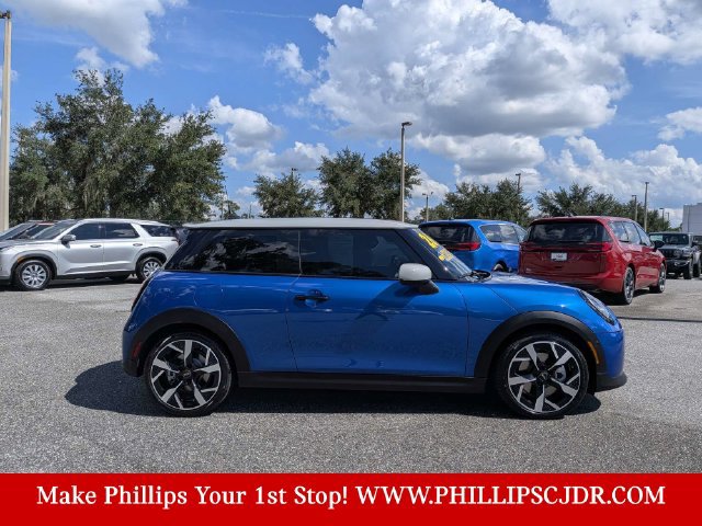 Used 2026 MINI Cooper S FWD image 2