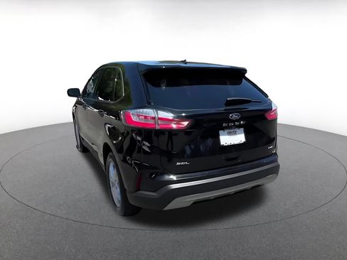 Used 2024 Ford Edge SEL AWD/4WD image 14