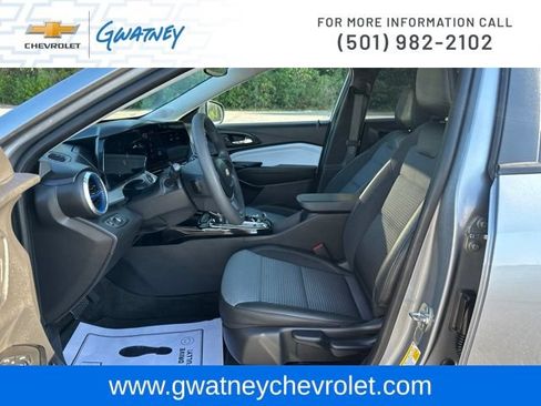 Used 2026 Chevrolet Trax LT FWD image 20