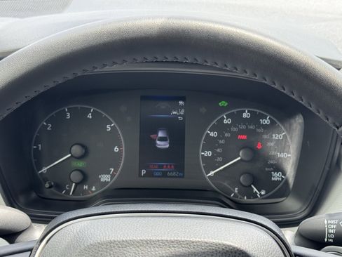 Used 2025 Toyota Corolla SE image 17