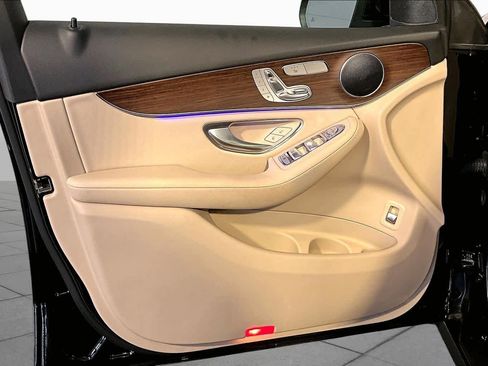 Certified 2022 Mercedes-Benz GLC 300 4MATIC image 22
