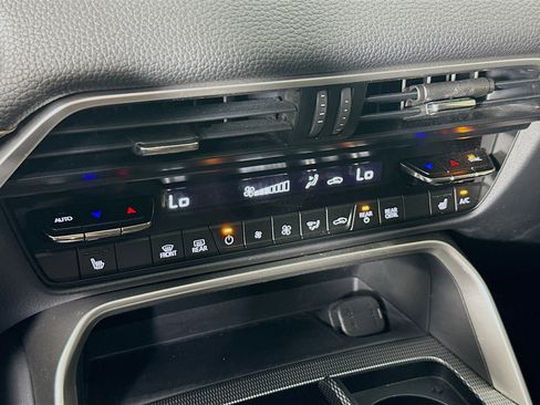 Used 2024 MAZDA CX-90 3.3 Turbo w/ Preferred Package image 23