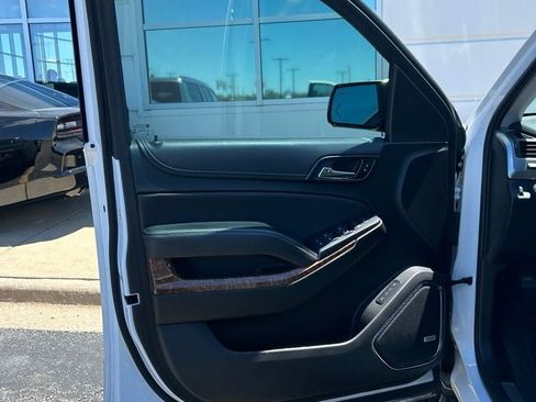Used 2019 Chevrolet Tahoe Premier w/ Max Trailering Package AWD/4WD image 18