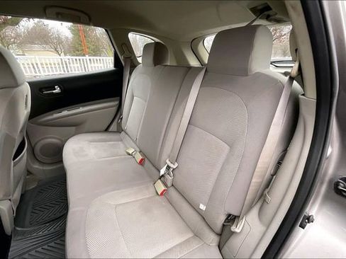 Used 2013 Nissan Rogue S image 26