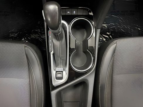 Used 2021 Buick Encore GX Preferred w/ Sport Touring Package FWD image 24