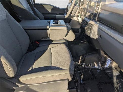 Used 2024 Ford F350 XLT w/ FX4 Off-Road Package image 17